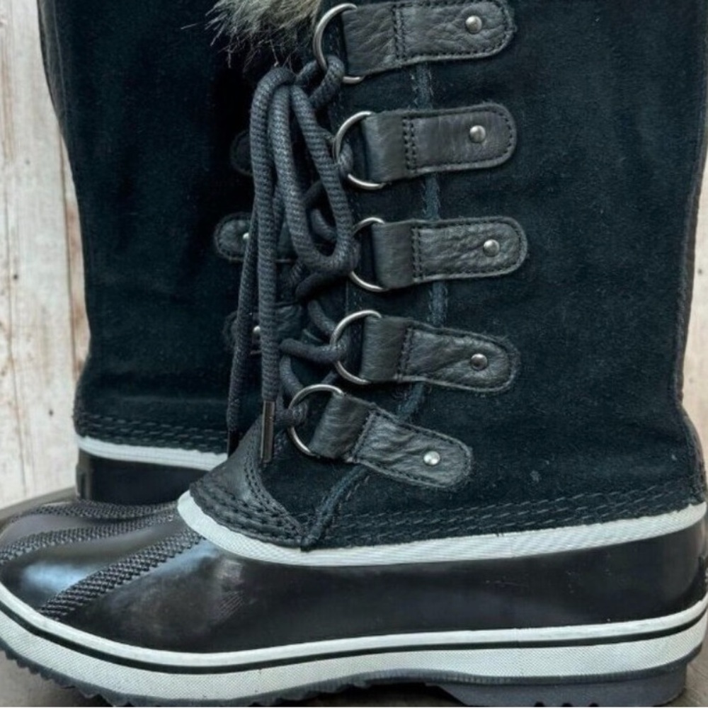 Sorel "Joan Of Arctic" Black/Cream Waterproof Snow Boots Faux Fur Like NEW, sz 6 - Picture 10 of 13